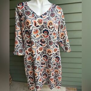 Isabel + Alice Floral V-Neck Dress with 3/4 Sleeves 💐🌸💐